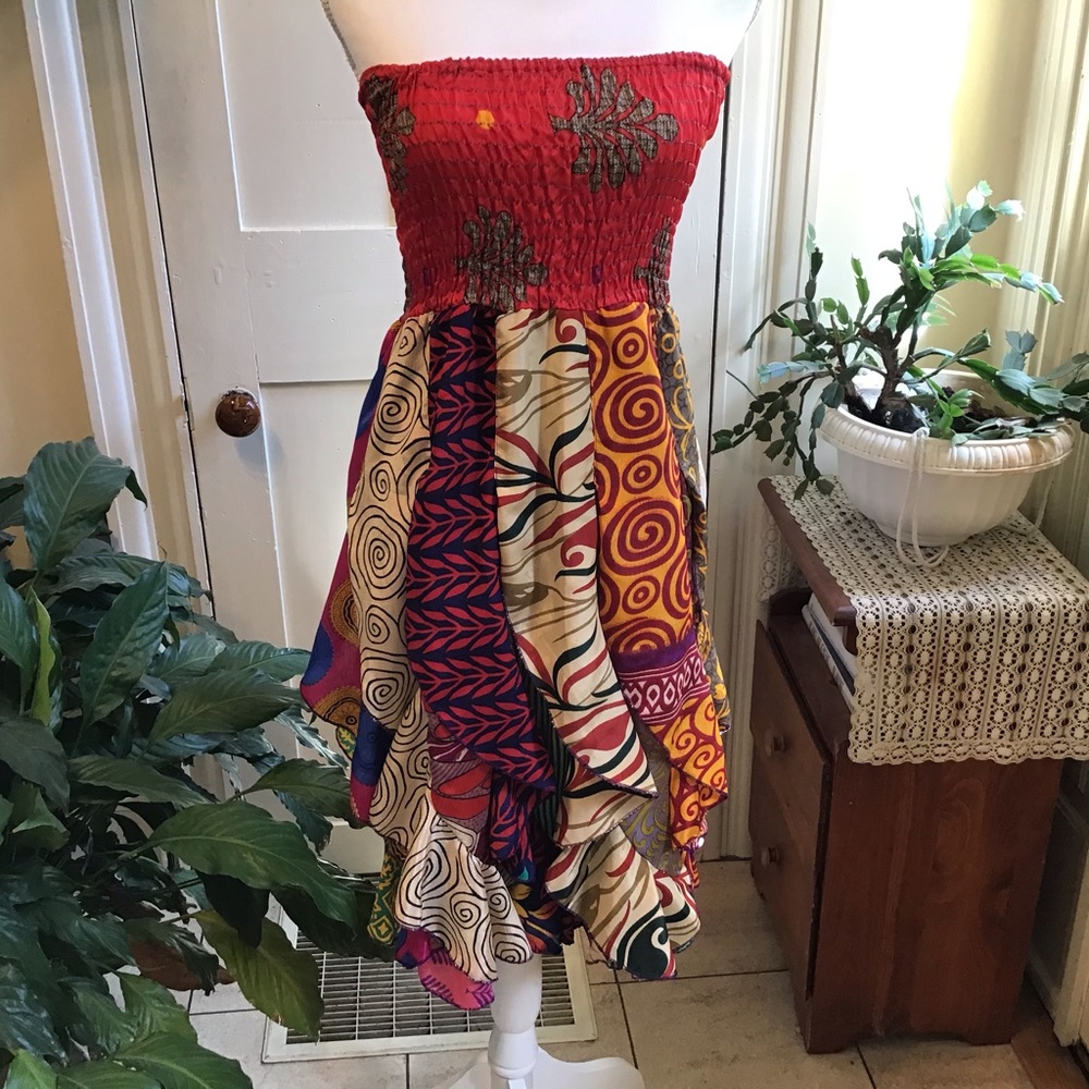 Cute and colorful halter dress PRICE FIRM